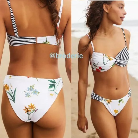 Anthropologie Other - ANTHROPOLOGIE Contrast Ruched Bikini Bottoms ONLY size S